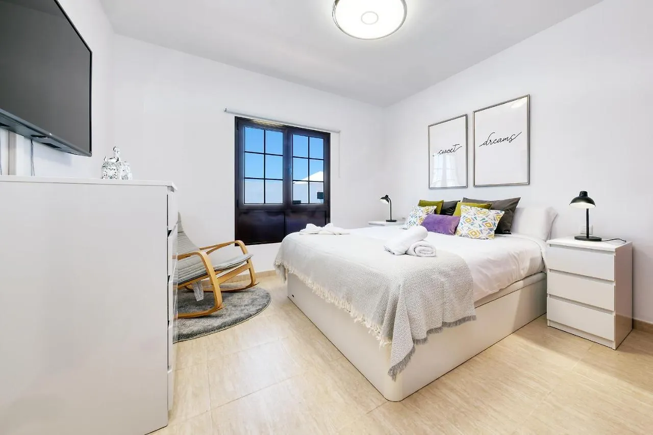 펜션 코스타 테기세 Casa Yare, Shared Pool, Air-Con, Fast Wifi 빌라